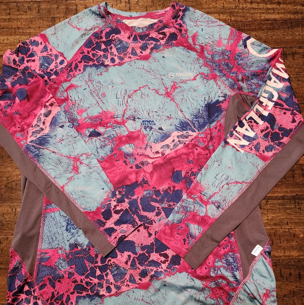 Magellan Ladies Performance Fishing Shirt